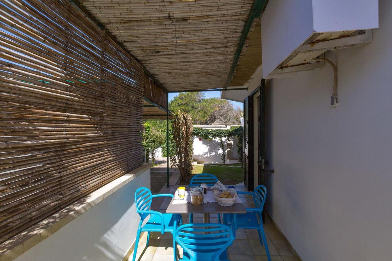 Residence Punta Cassano - In Piscina Sulla Spiaggia Di Sabbia San Foca Exterior photo