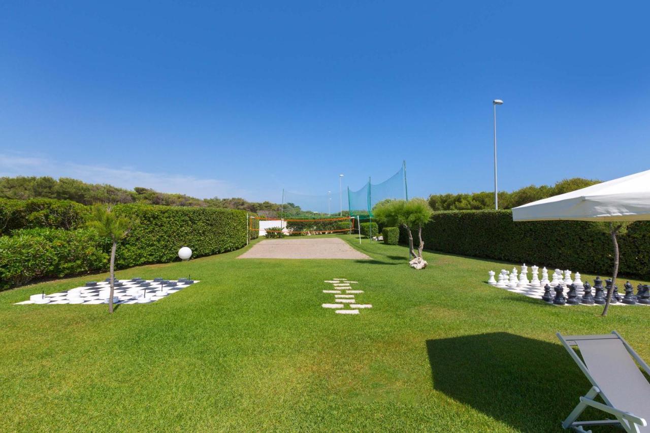 Residence Punta Cassano - In Piscina Sulla Spiaggia Di Sabbia San Foca Exterior photo